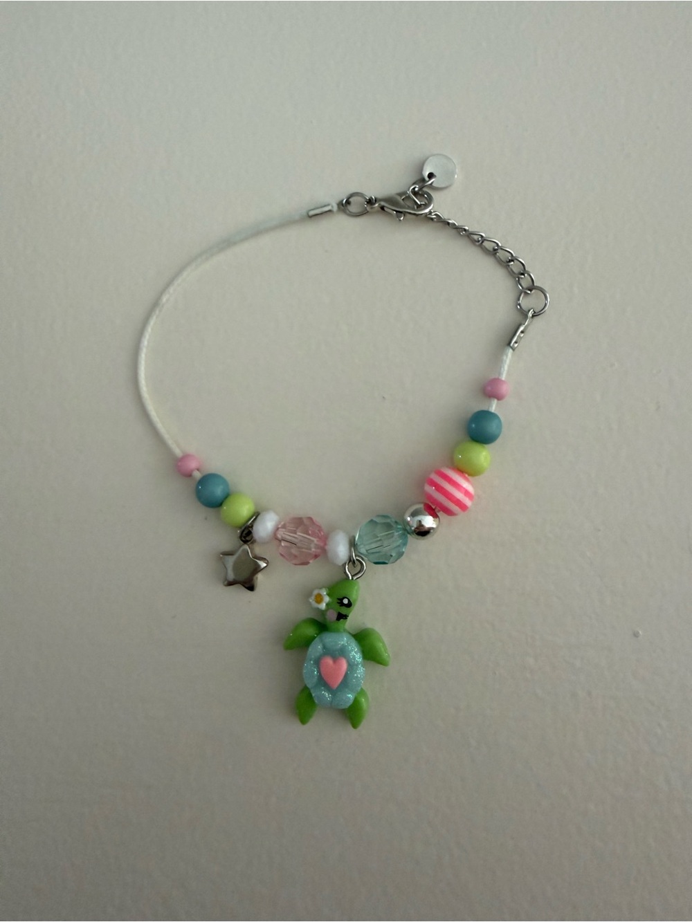 Kids Turtle Charm Bracelet in Green and Pink